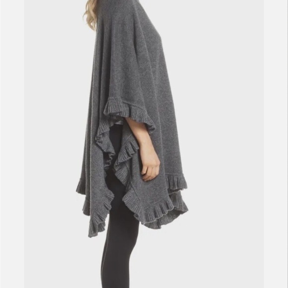 Ugg Jacey Turtleneck Ruffle Gray Sweater Turtleneck Poncho - Picture 2 of 8